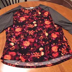Lularoe Randy baseball tee, 2XL flowered body